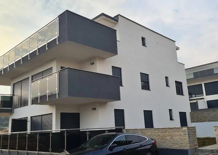 Black&white 1 Apartman *