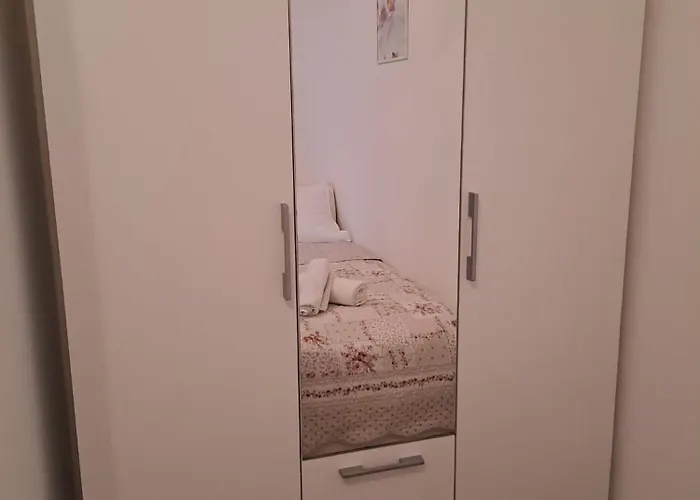 Black&white 1 Apartman