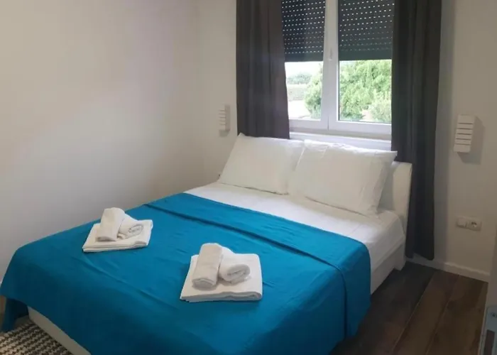 Black&white 1 Apartman